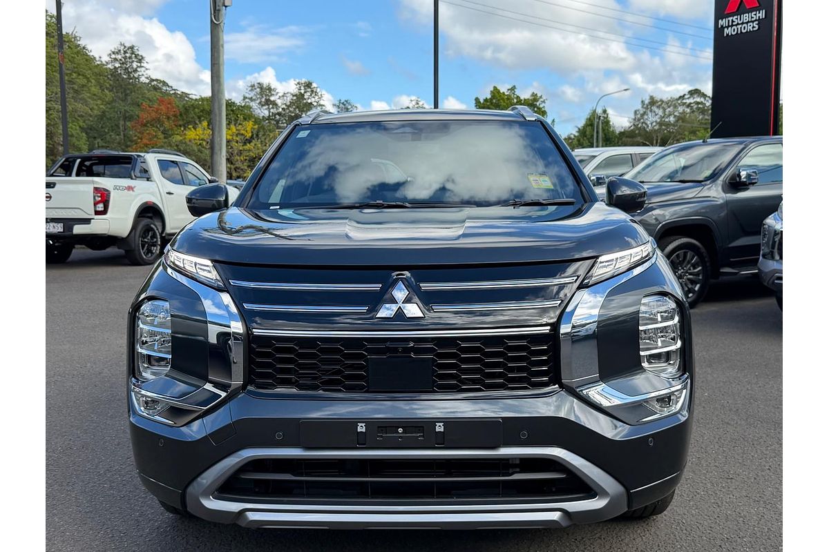 2025 Mitsubishi Outlander Exceed Tourer ZM