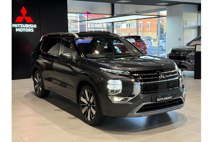 2025 Mitsubishi Outlander Exceed Tourer ZM