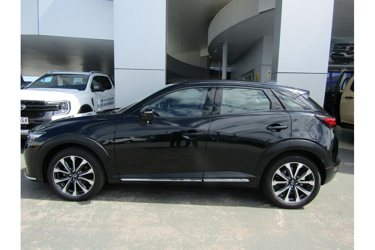 2021 Mazda CX-3 Akari DK