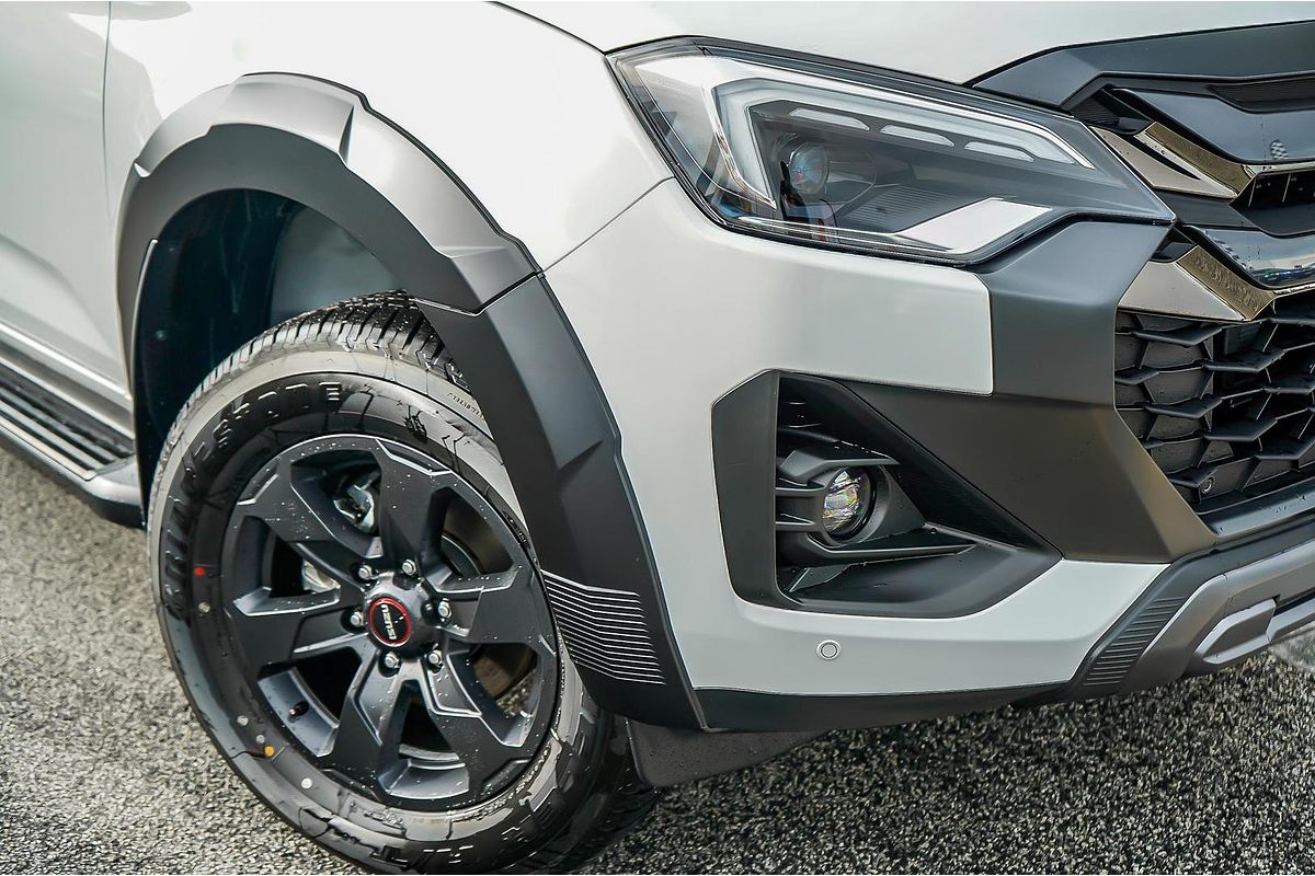 2025 Isuzu D-MAX X-TERRAIN 4X4
