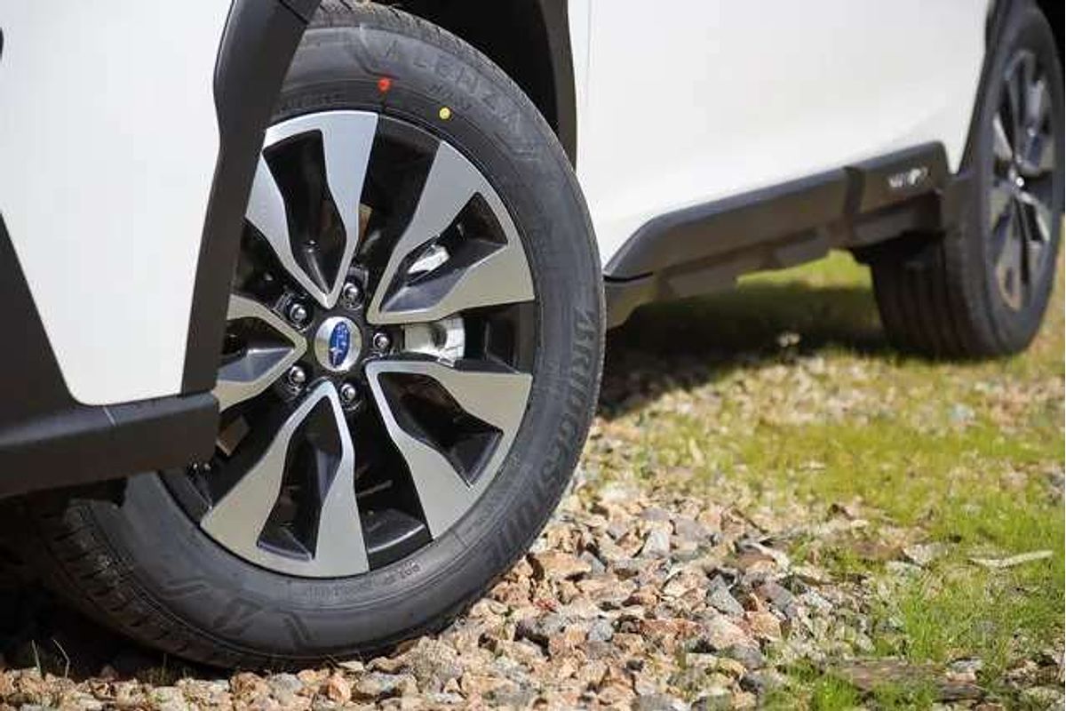 2025 Subaru Outback AWD Touring XT 6GEN