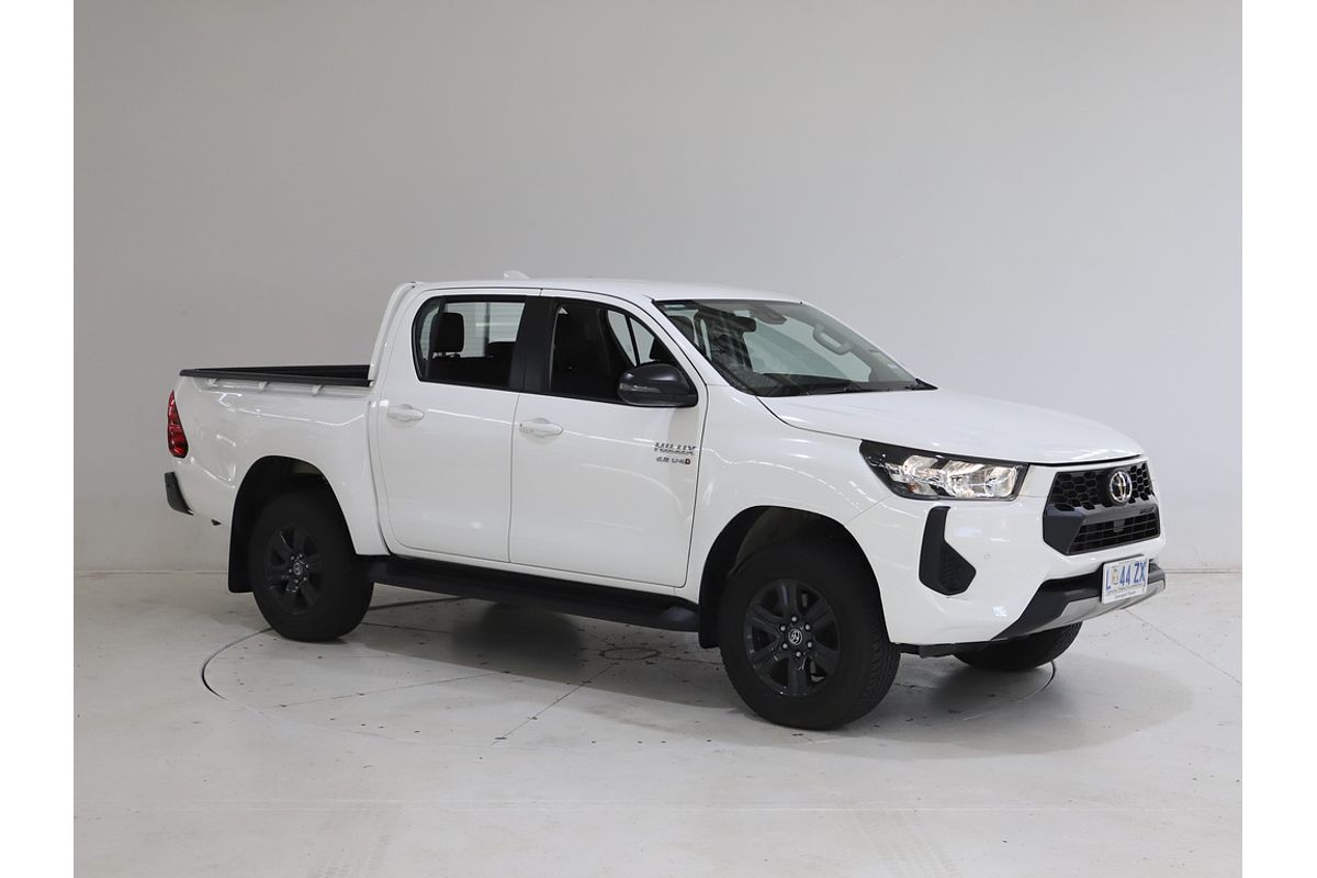 2024 Toyota Hilux SR GUN126R 4X4