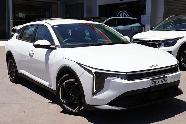 2025 Kia K4 Sport+ CL4m