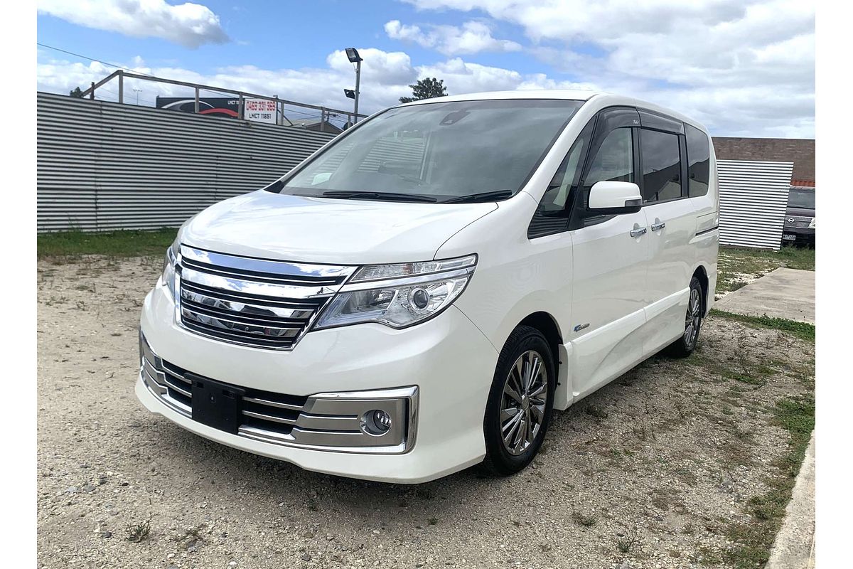 2014 Nissan Serena Rider S-Hybrid