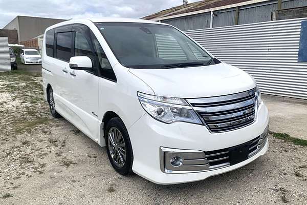 2014 Nissan Serena Rider S-Hybrid