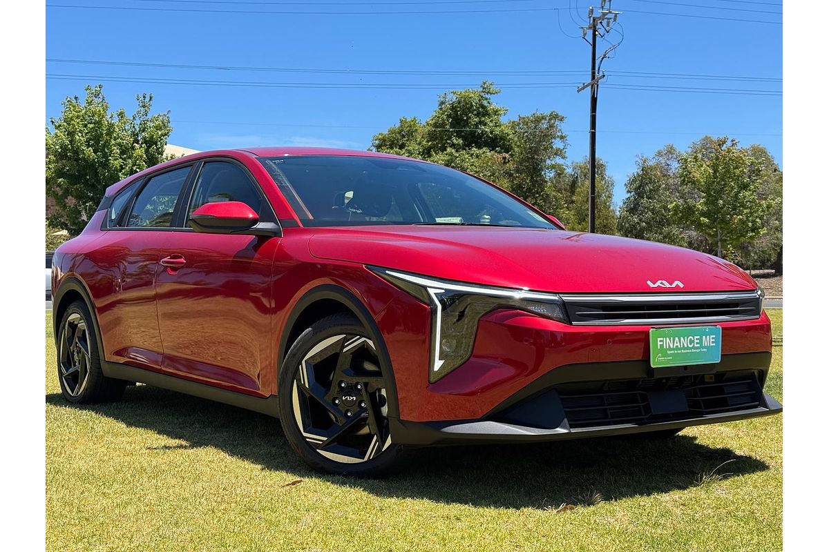 2025 Kia K4 Sport+ CL4m