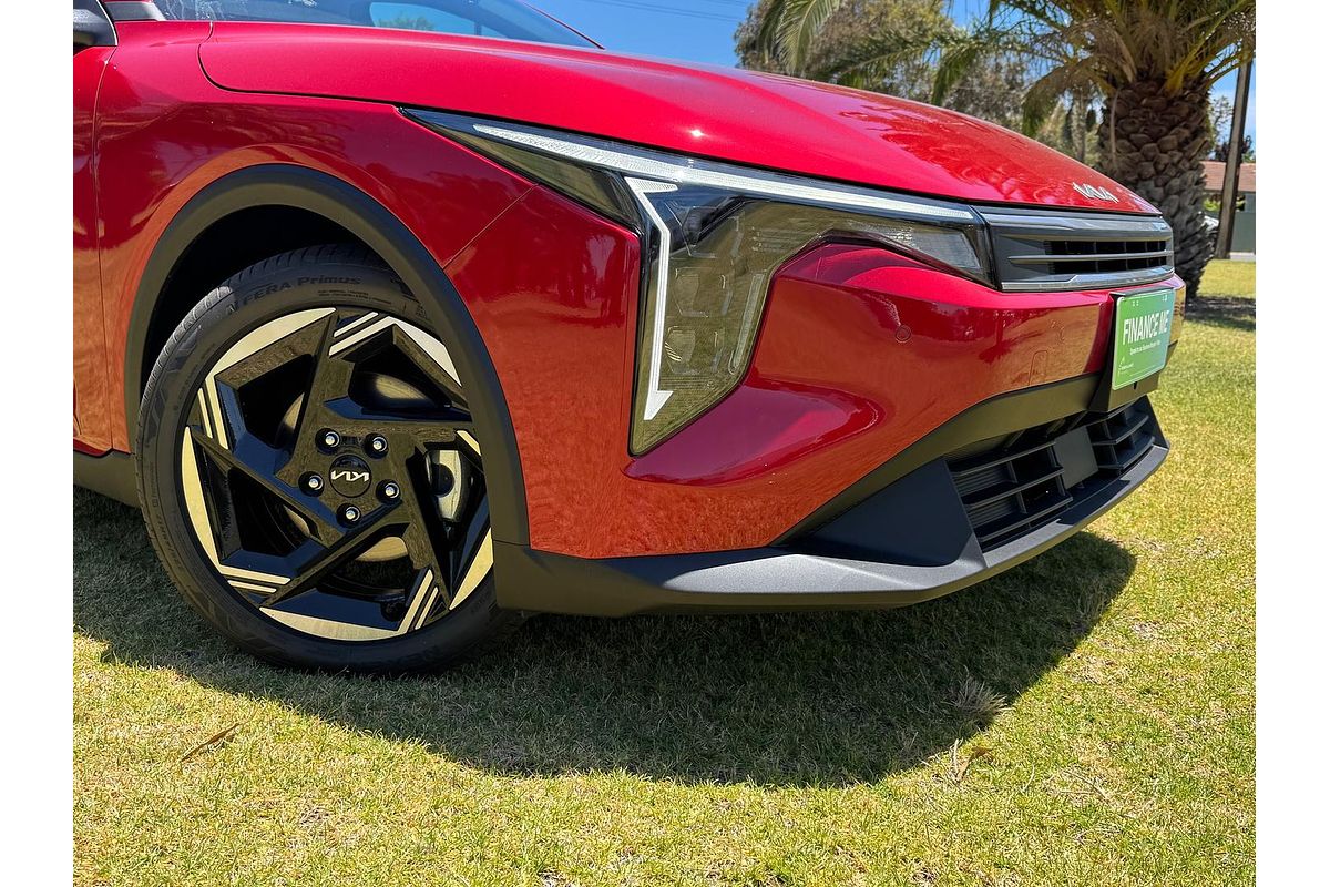 2025 Kia K4 Sport+ CL4m
