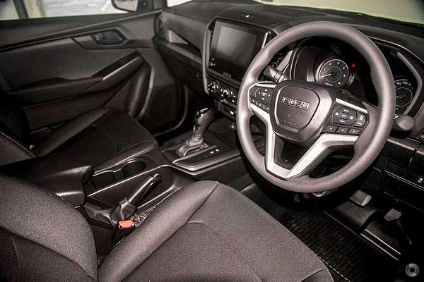 2025 Isuzu D-MAX SX 4X4 thumb-5