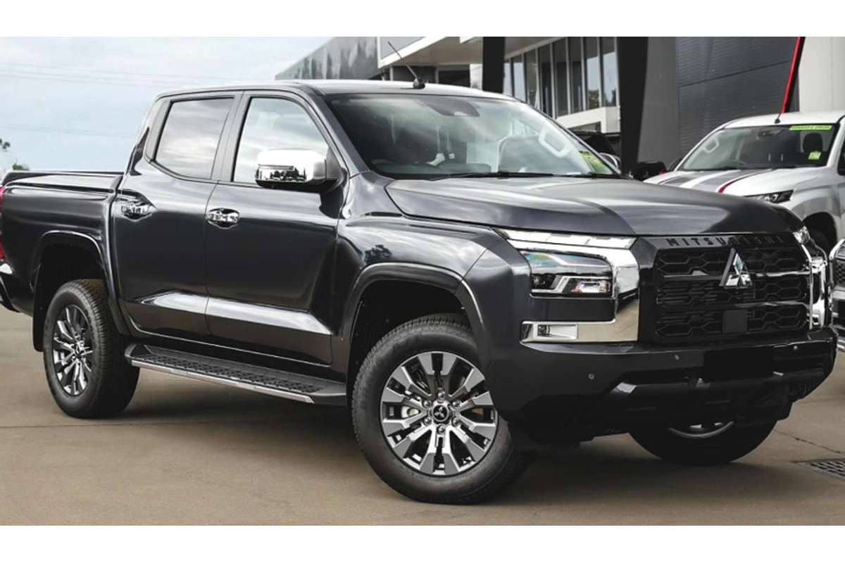 2025 Mitsubishi Triton GLS MV 4X4