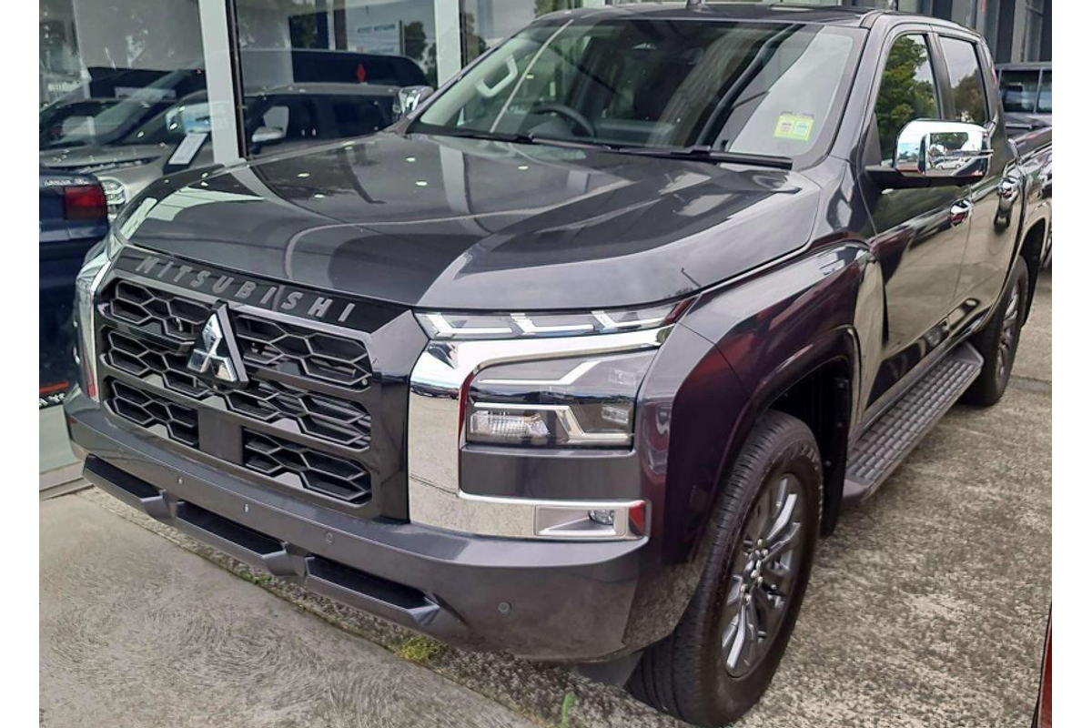 2025 Mitsubishi Triton GLS MV 4X4