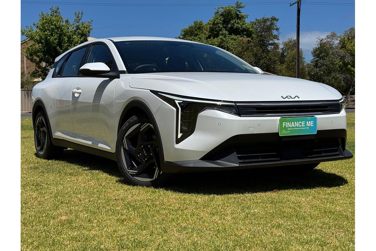 2025 Kia K4 Sport CL4m