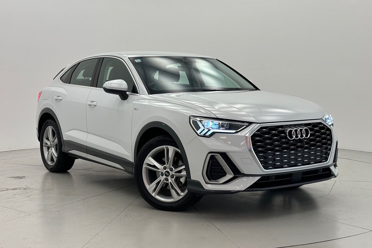2024 Audi Q3 35 TFSI S line F3