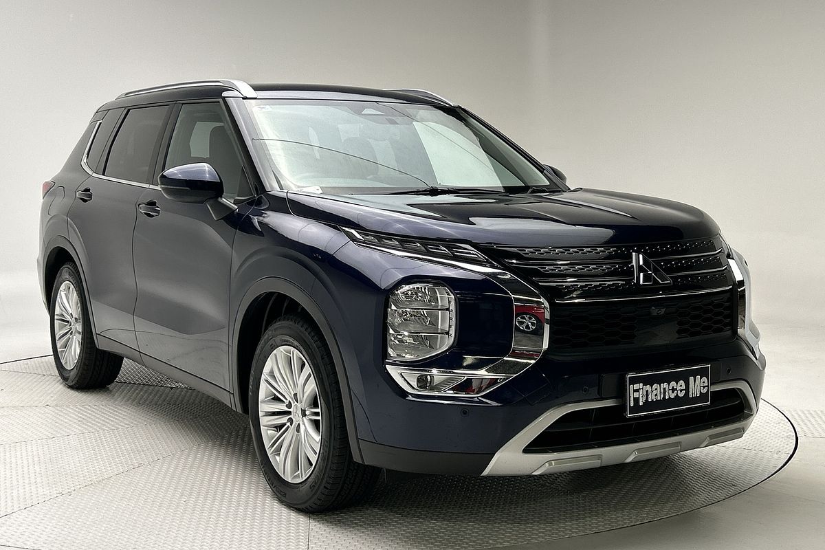 2023 Mitsubishi Outlander LS ZM