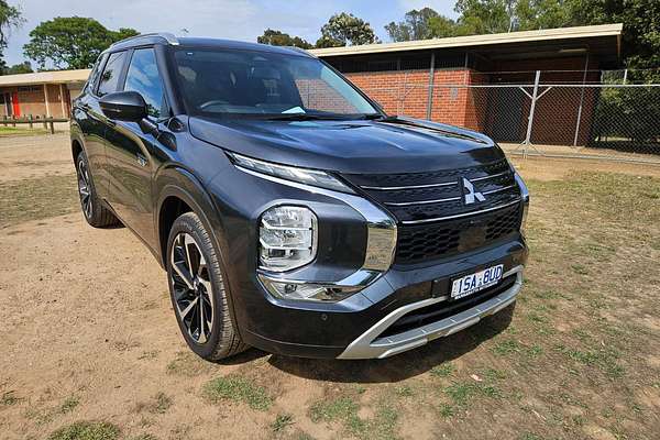 2025 Mitsubishi Outlander PHEV Aspire ZM