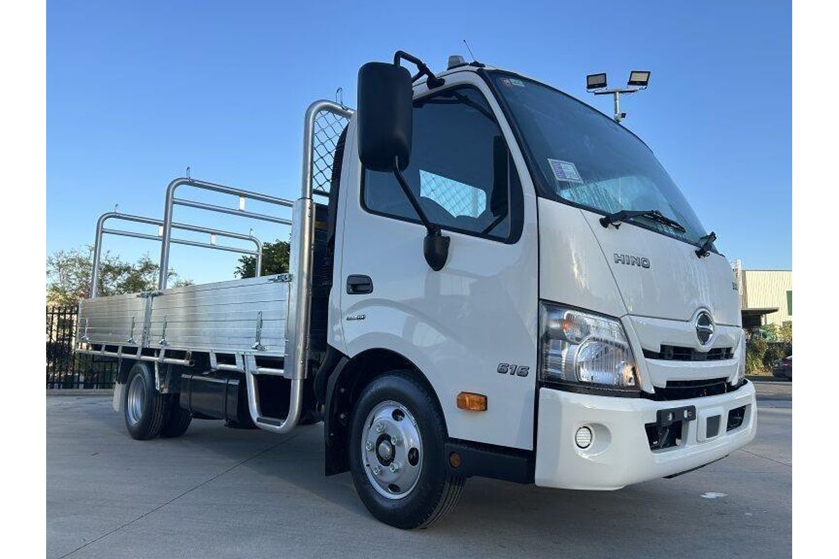 2025 Hino 300 616