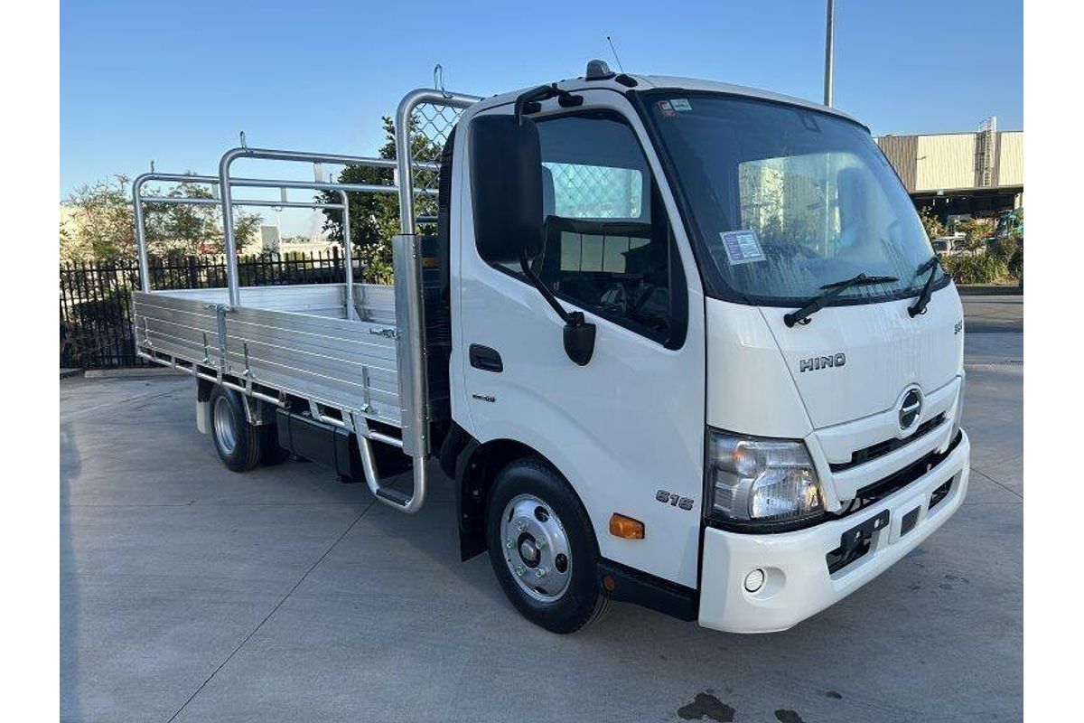 2025 Hino 300 616