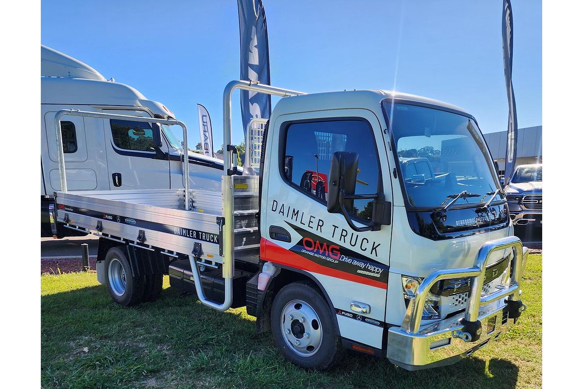 2025 Fuso Canter 515 Narrow SWB
