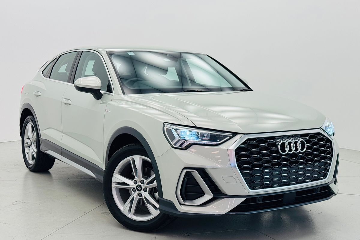 2024 Audi Q3 35 TFSI S line F3