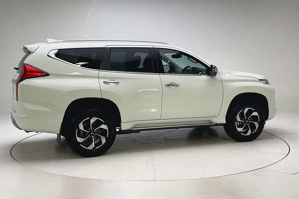 2024 Mitsubishi Pajero Sport GLS QG thumb-2