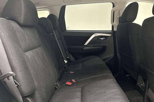 2024 Mitsubishi Pajero Sport GLS QG thumb-11