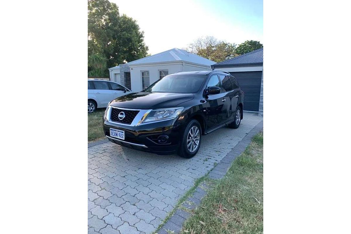 2016 Nissan Pathfinder ST R52