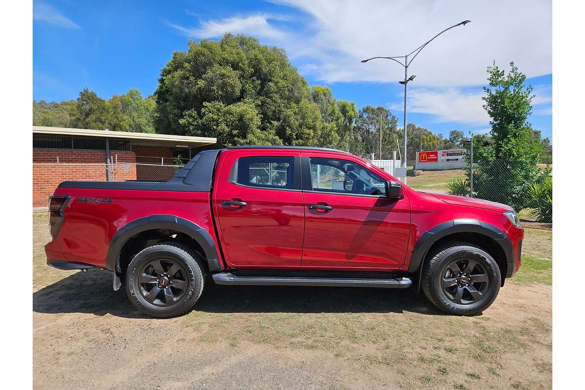 2025 Isuzu D-MAX X-TERRAIN 4X4