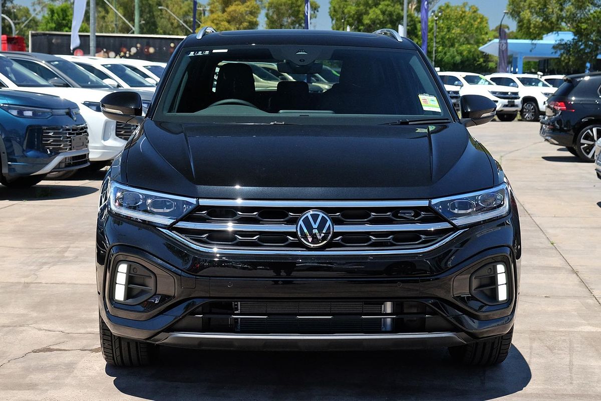 2025 Volkswagen T-Roc 140TSI R-Line D11