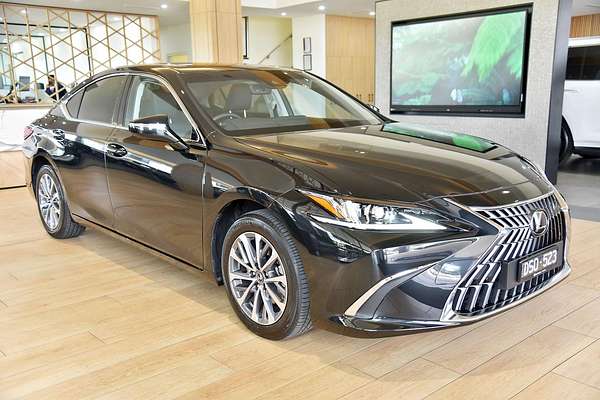 2024 Lexus ES ES250 Luxury AXZA10R