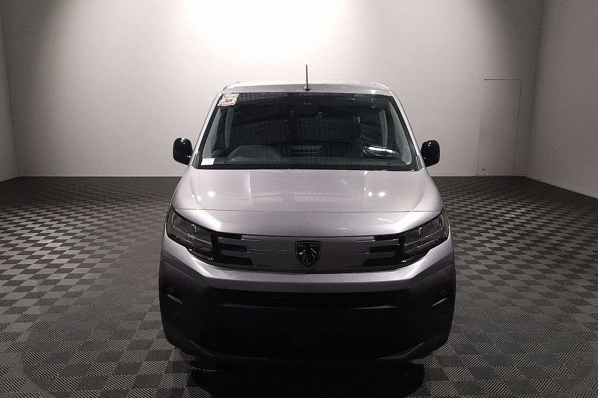 2024 Peugeot Partner Pro K9 SWB Low Roof image 2