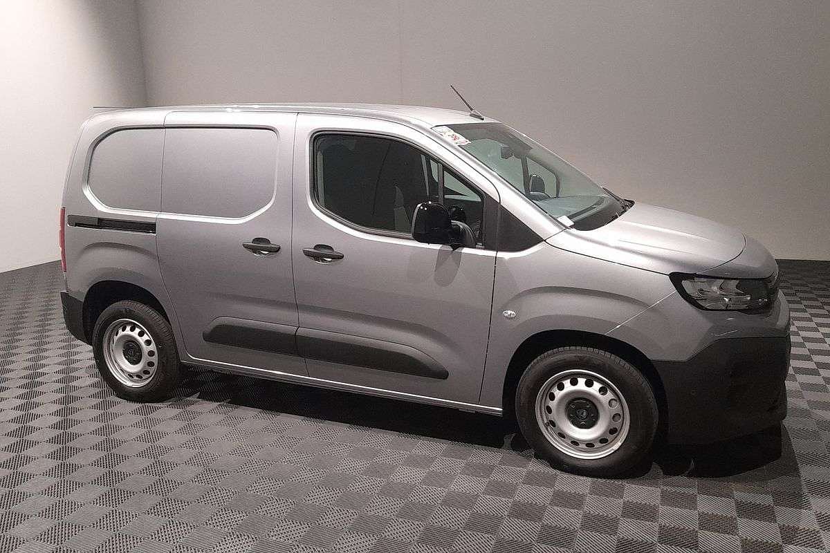 2024 Peugeot Partner Pro K9 SWB Low Roof image 12