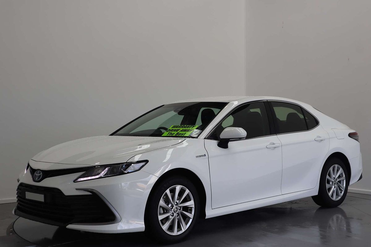 2021 Toyota Camry Ascent AXVH70R