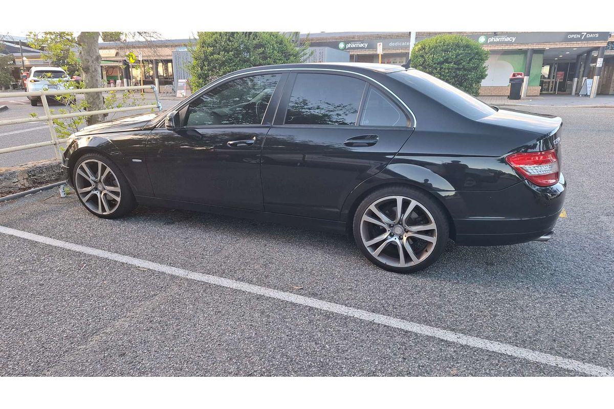 2010 Mercedes-Benz C-Class C200 CGI Classic W204