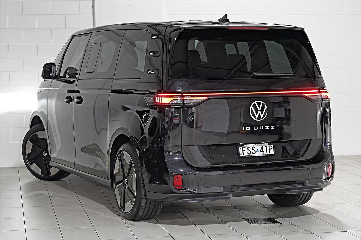 2025 Volkswagen ID. Buzz Pro BEV560 EB SWB
