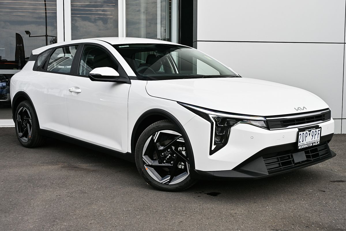 2025 Kia K4 Sport+ CL4m