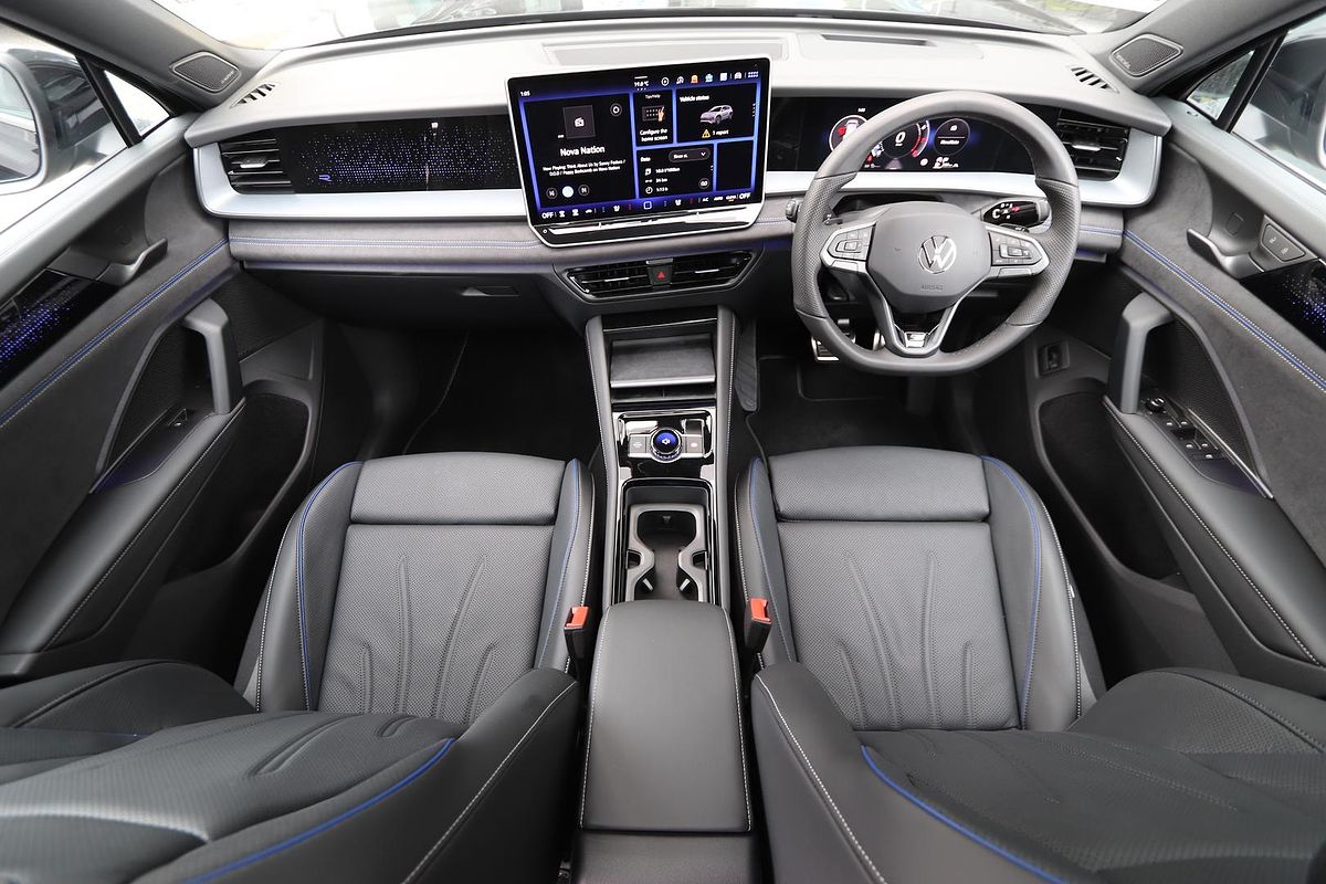 2025 Volkswagen Tayron 195TSI R-Line R4