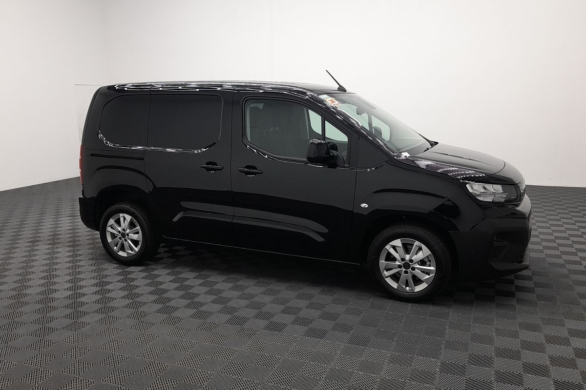 2025 Peugeot Partner Premium K9 SWB Low Roof
