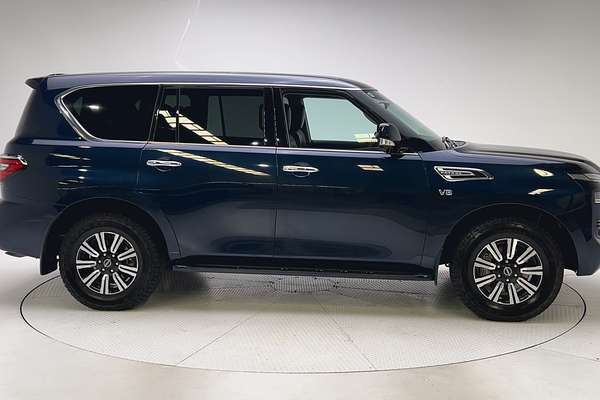 2023 Nissan Patrol Ti Y62 thumb-8