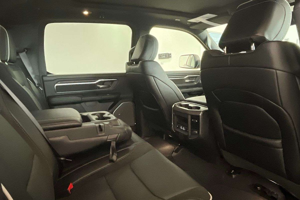 2025 RAM 1500 Laramie Sport Hurricane SO RamBox DT 4X4 SWB image 27