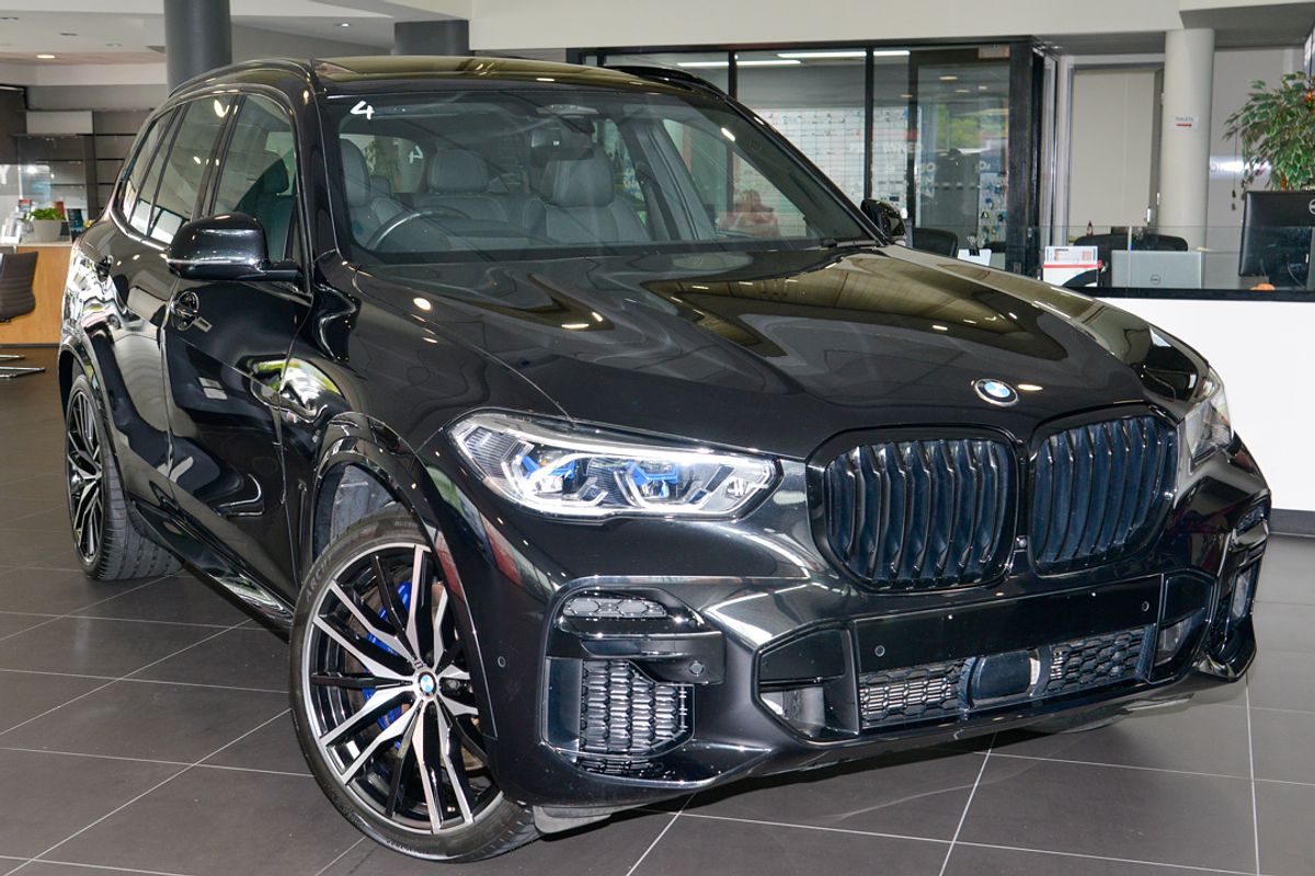 2022 BMW X5 M50i G05