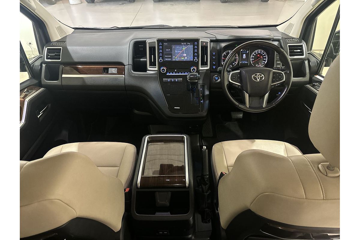 2022 Toyota Granvia VX GDH303R