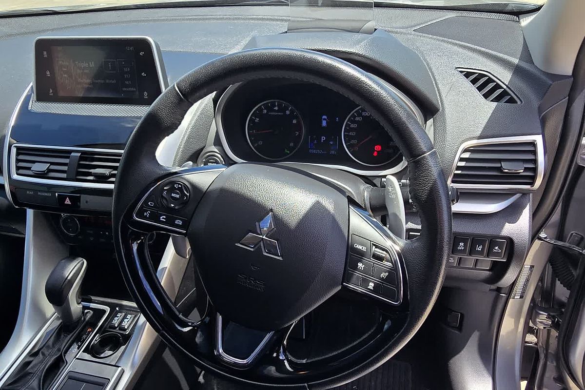2018 Mitsubishi Eclipse Cross Exceed YA