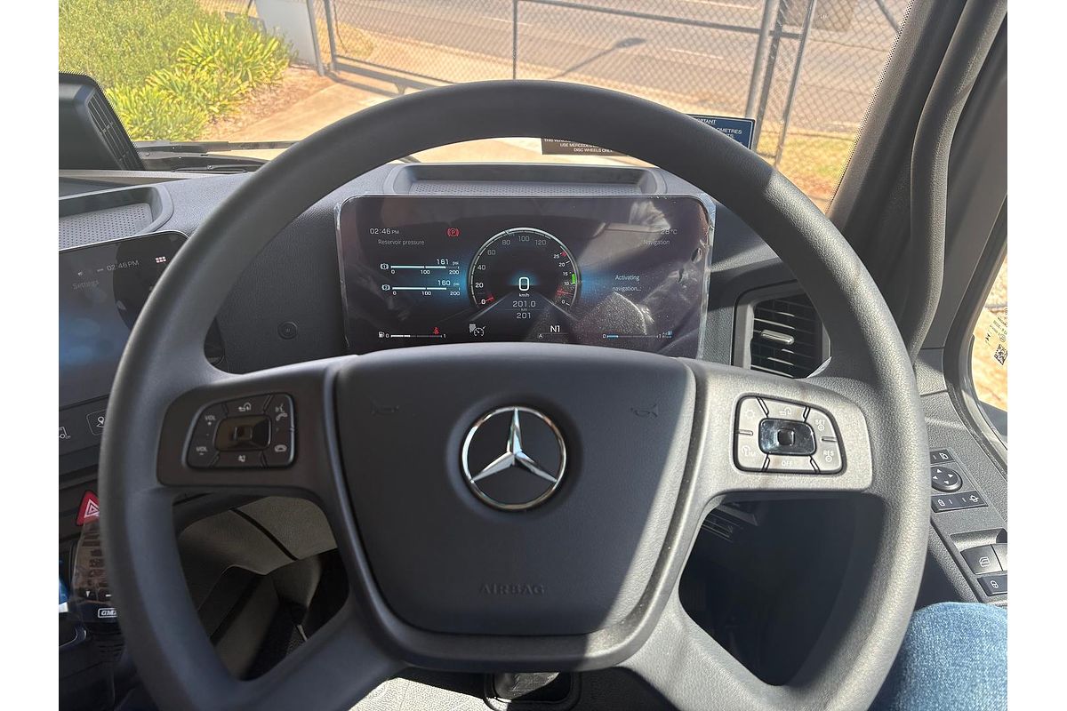 2026 Mercedes-Benz Actros 2653 image 14