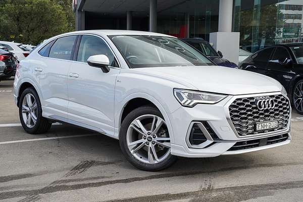 2022 Audi Q3 35 TFSI S line F3