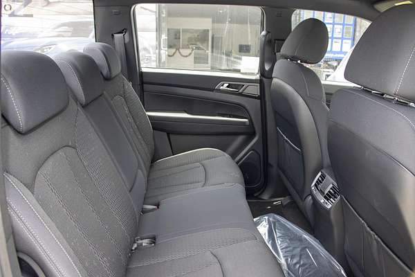 2025 KGM Musso ELX Q261 4X4 LWB thumb-8