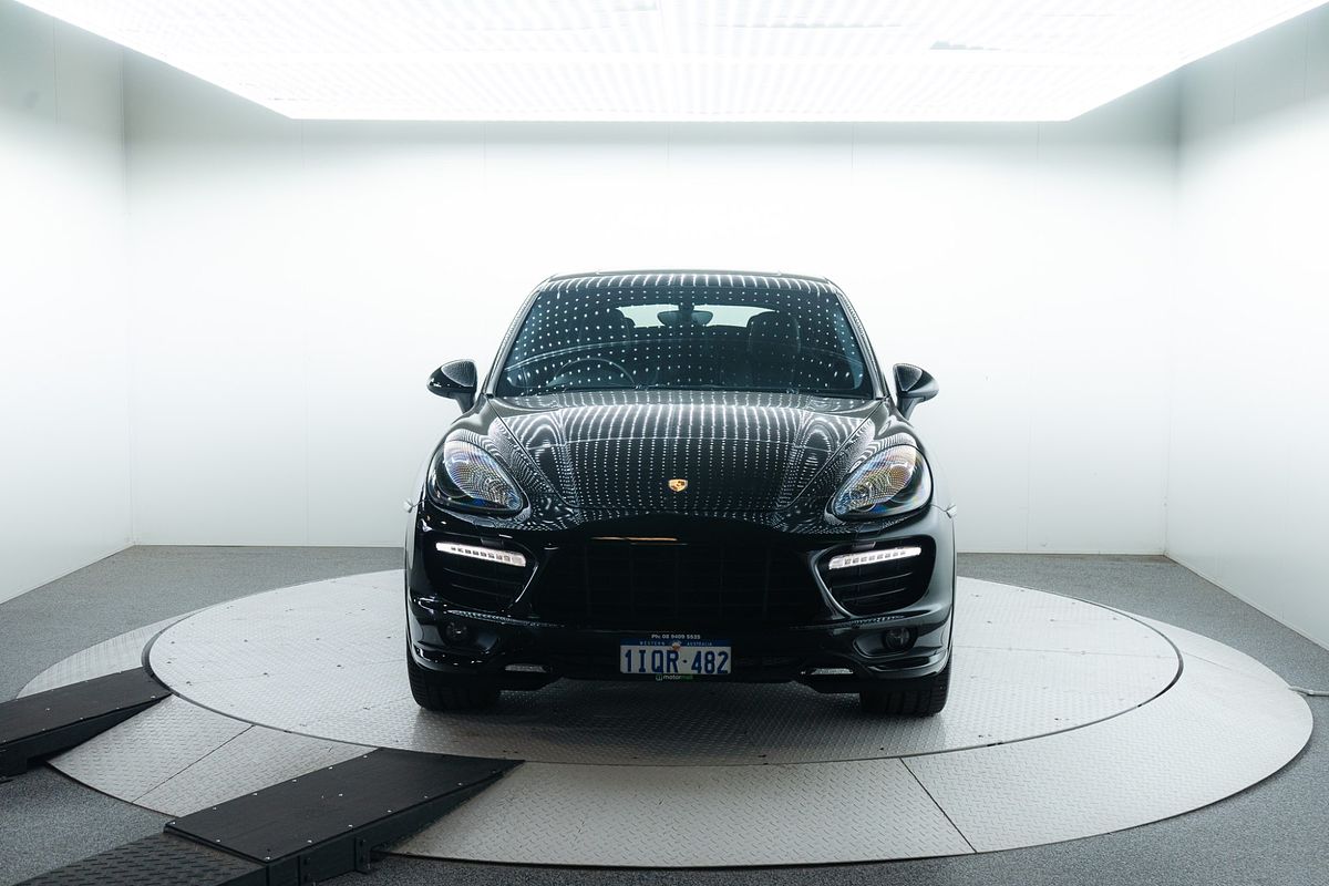2013 Porsche Cayenne GTS 92A