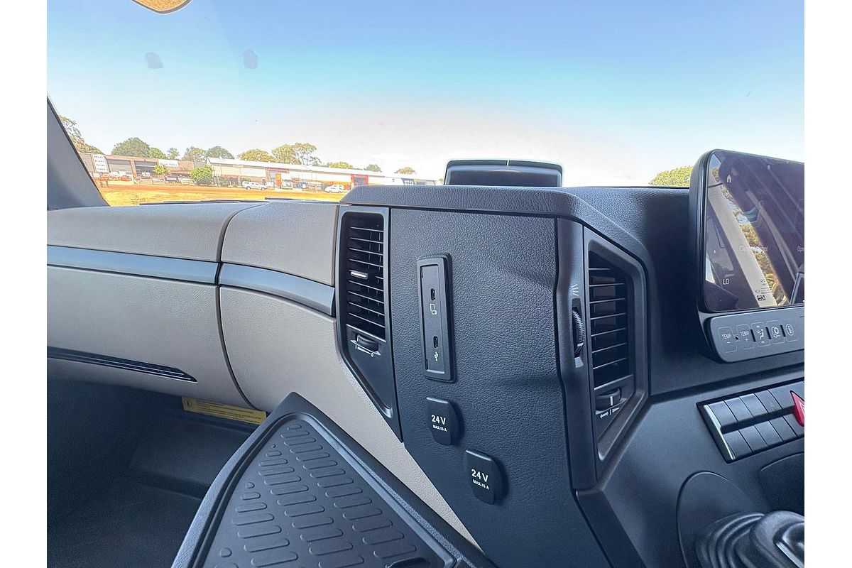2026 Mercedes-Benz Actros 2651 image 19