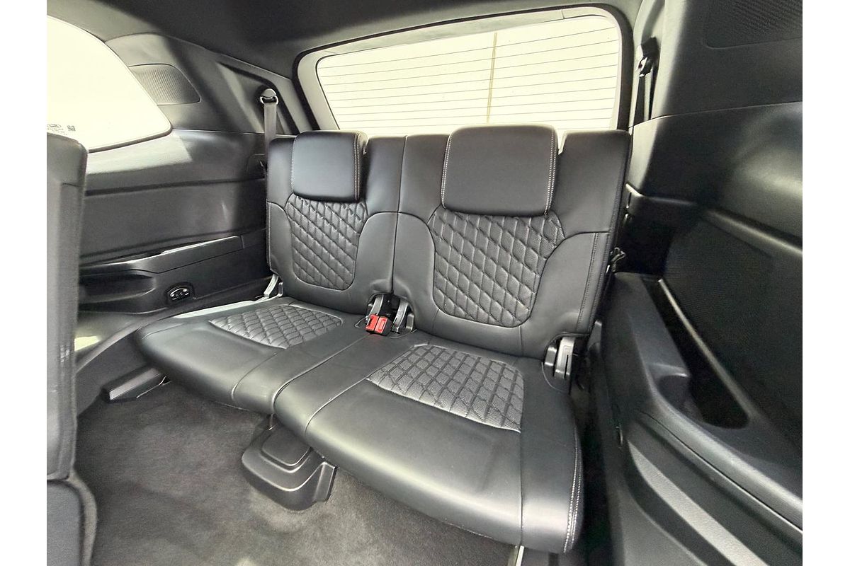 2022 Ford Everest Platinum 3.0L