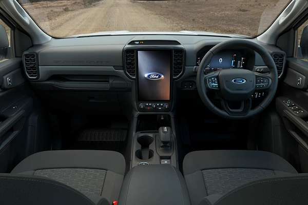 2025 Ford Ranger Super Duty 4X4 thumb-11