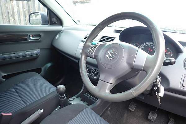 2009 Suzuki Swift RS415