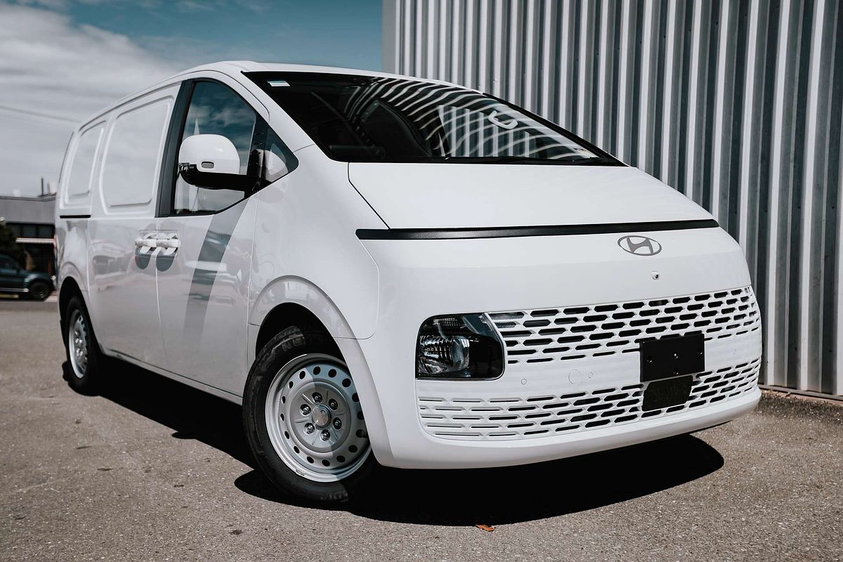 2026 Hyundai STARIA LOAD US4.V3